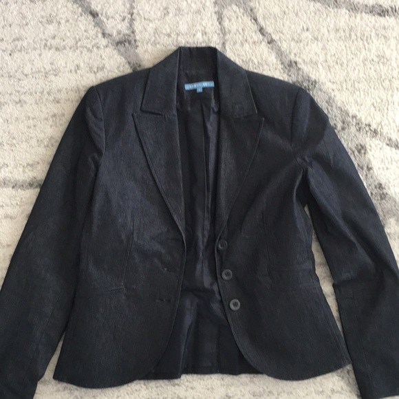 Blazer - Picture 1 of 6